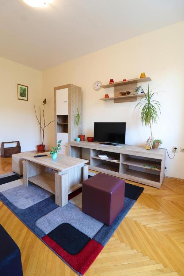 Fantazy Apartment Main Square Üsküp Dış mekan fotoğraf