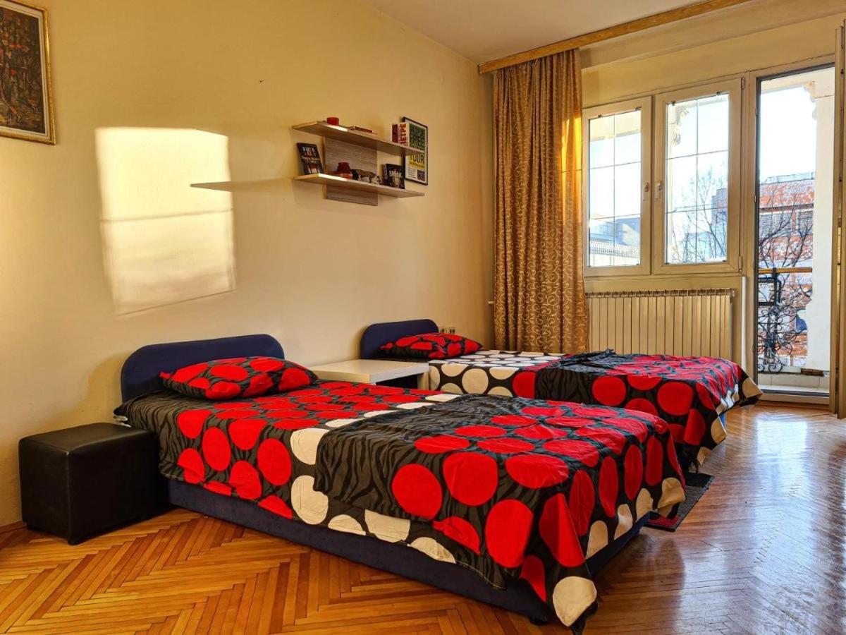 Fantazy Apartment Main Square Üsküp Dış mekan fotoğraf